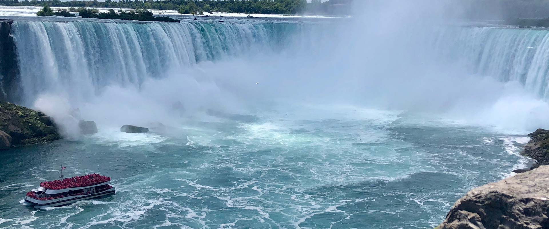 Niagara Falls Tour from Toronto with Lunch and Boat Cruise | ToNiagara
