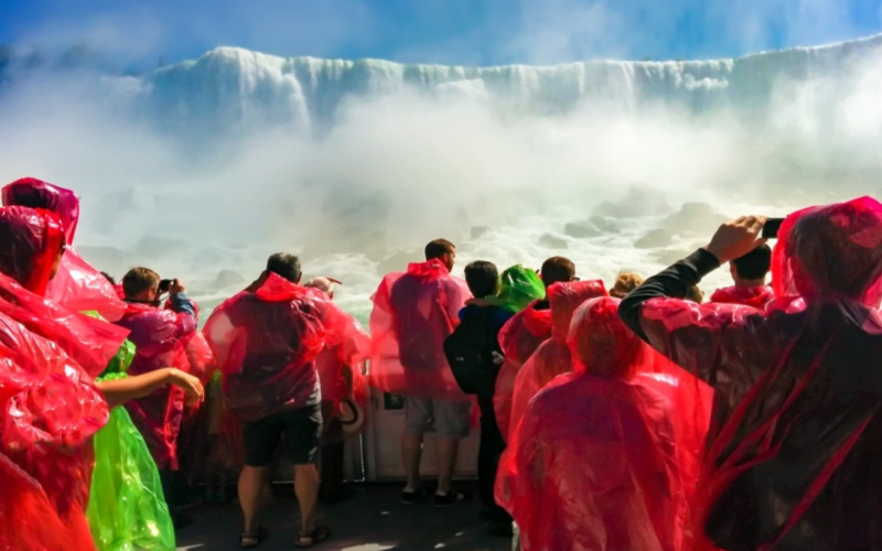day-trip-from-toronto-to-niagara-falls-800x500-1710333640.jpg