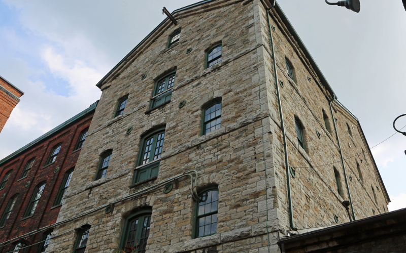 distillery-district-toronto-haunted-walk-tour-book-now-niagara-tours-800x500-1696583610.jpg