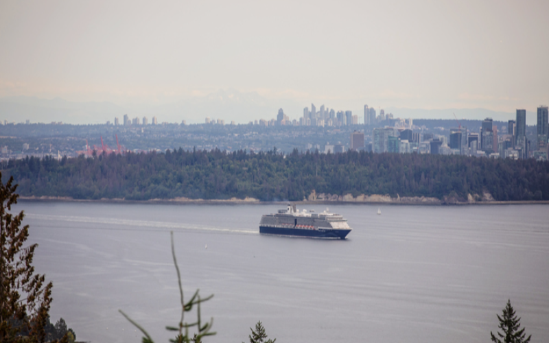 experience-vancouver-s-magic-with-the-harbor-sunset-dinner-cruise-800x500-1696151823.jpg